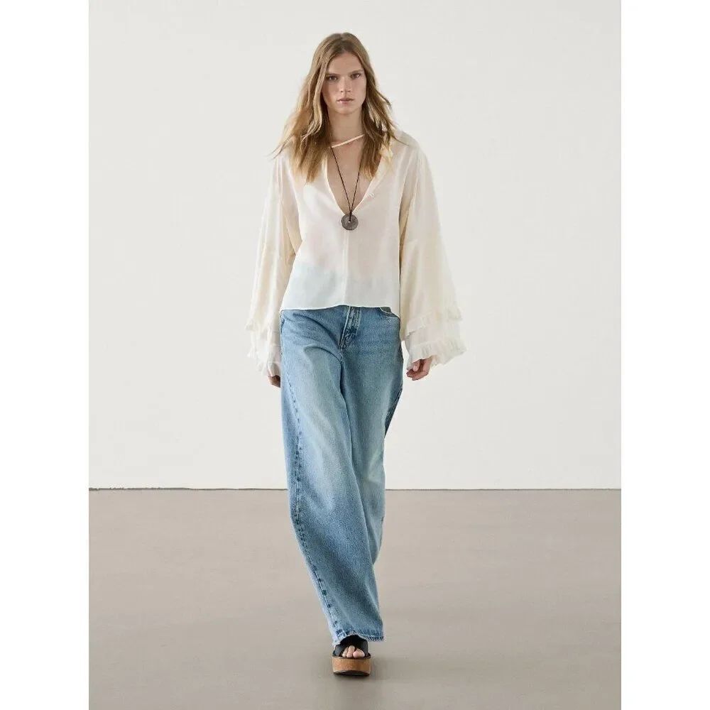 Massimo Dutti Womens Blouse Top XS Cream V-Neck Ruffle Long Sleeve 5165/735 NWT